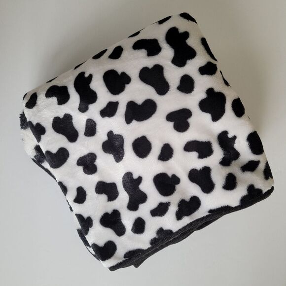 COOHC Cow Print Large Oversized Soft Scarf with Pockets - Picture 5 of 5